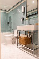 Nassau Suite South Beach - an All Suites Hotel