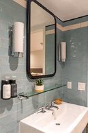 Nassau Suite South Beach - an All Suites Hotel