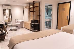 Nassau Suite South Beach - an All Suites Hotel