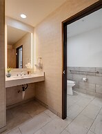 Ayres Suites Diamond Bar