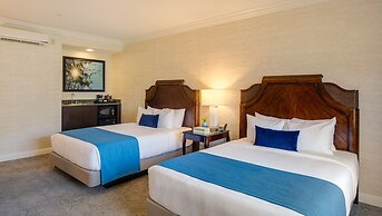 Ayres Suites Diamond Bar