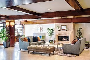 Ayres Suites Diamond Bar