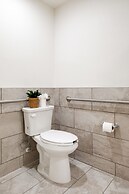 Ayres Suites Diamond Bar