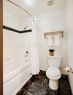 Ayres Suites Diamond Bar