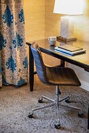 Ayres Suites Diamond Bar