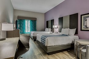 La Quinta Inn & Suites by Wyndham Clarksville