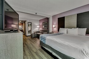 La Quinta Inn & Suites by Wyndham Clarksville