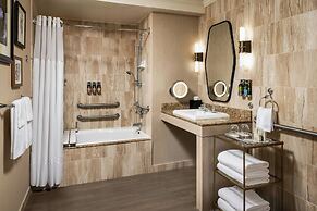 The Louie, A Davenport Hotel, Autograph Collection®