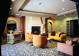 The Louie, A Davenport Hotel, Autograph Collection®