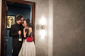 The Louie, A Davenport Hotel, Autograph Collection®