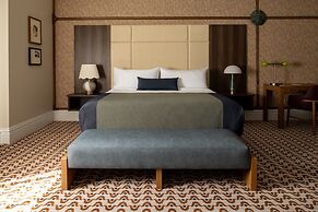The Louie, A Davenport Hotel, Autograph Collection®