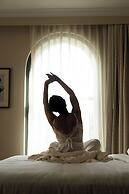 The Louie, A Davenport Hotel, Autograph Collection®