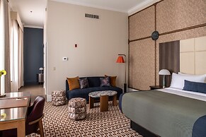 The Louie, A Davenport Hotel, Autograph Collection®