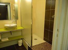 Brit Hotel Cahors - Le France