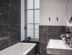 Maisons du Monde Hôtel & Suites - Nantes