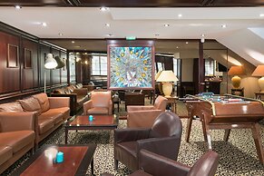 Hôtel de l'Europe by Happyculture