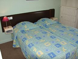 Hotel de Paris et des Voyageurs