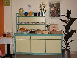 Hotel de Paris et des Voyageurs