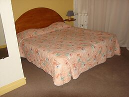 Hotel de Paris et des Voyageurs