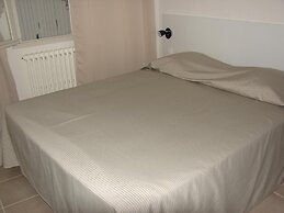 Hotel de Paris et des Voyageurs