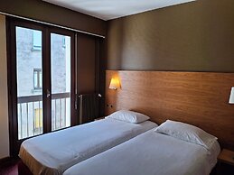 Hôtel La Tour Maje