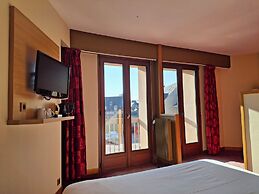 Hôtel La Tour Maje