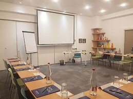 Campanile Nice Airport