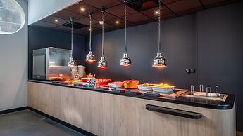 Campanile PRIME - Nice Airport