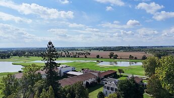 Relais de Margaux – Hôtel, Golf & Spa