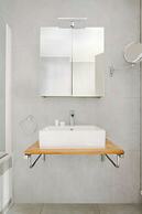 Le Frochot Hotel Pigalle, Sonder by Marriott Bonvoy