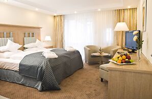 Hotel Maximilian