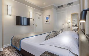 Hôtel du Bois Champs-Elysées