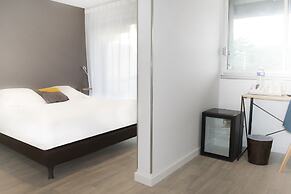 Tiercé Hotel
