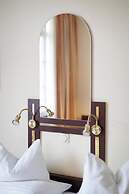 Continental Hotel-Pension