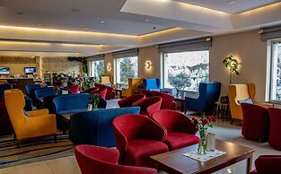 The Golden Walls Hotel