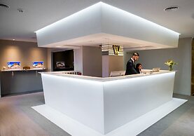 Windsor Hotel And Tower