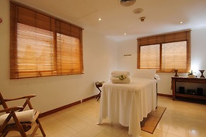 Windsor Hotel And Tower