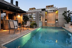 Windsor Hotel And Tower