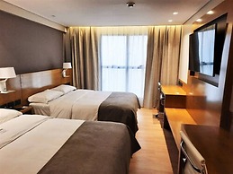 Windsor Hotel And Tower