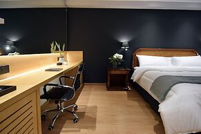 Windsor Hotel And Tower