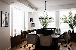 Holiday Inn Paris Palais de l'Elysée by IHG