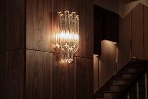 Diplomat Hotel