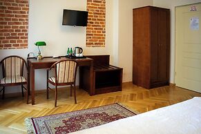 Polonia Hotel