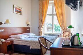 Polonia Hotel