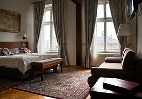 Polonia Hotel