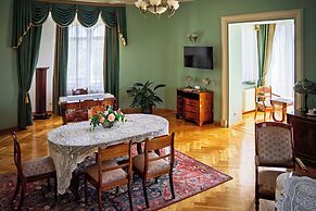 Polonia Hotel
