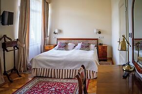 Polonia Hotel