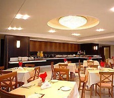 Crithoni's Paradise Hotel