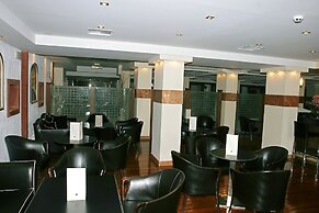 Crithoni's Paradise Hotel