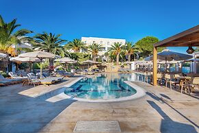 Crithoni's Paradise Hotel